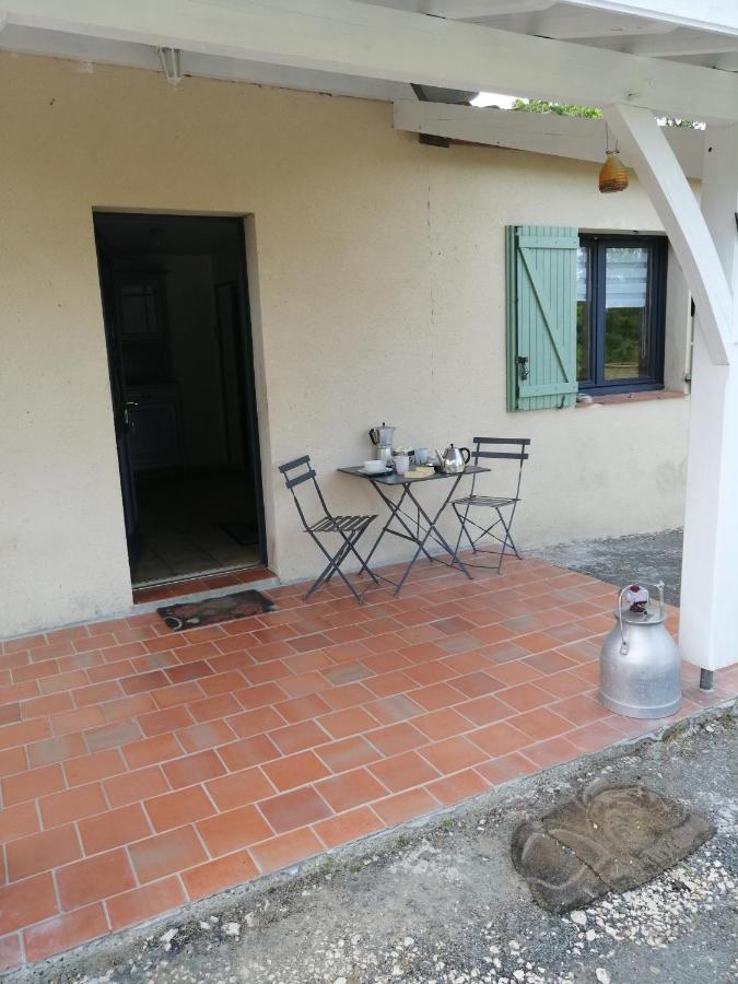 Gite "Le Pitous" Cahuzac Exterior foto